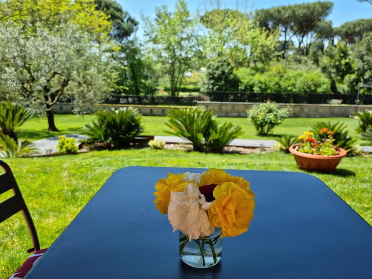Il Casale Nel Parco Guesthouse Rom Eksteriør billede