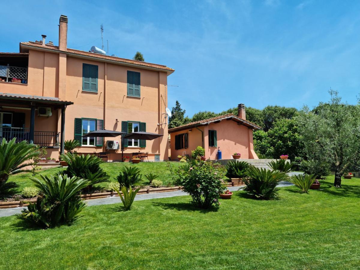 Il Casale Nel Parco Guesthouse Rom Eksteriør billede