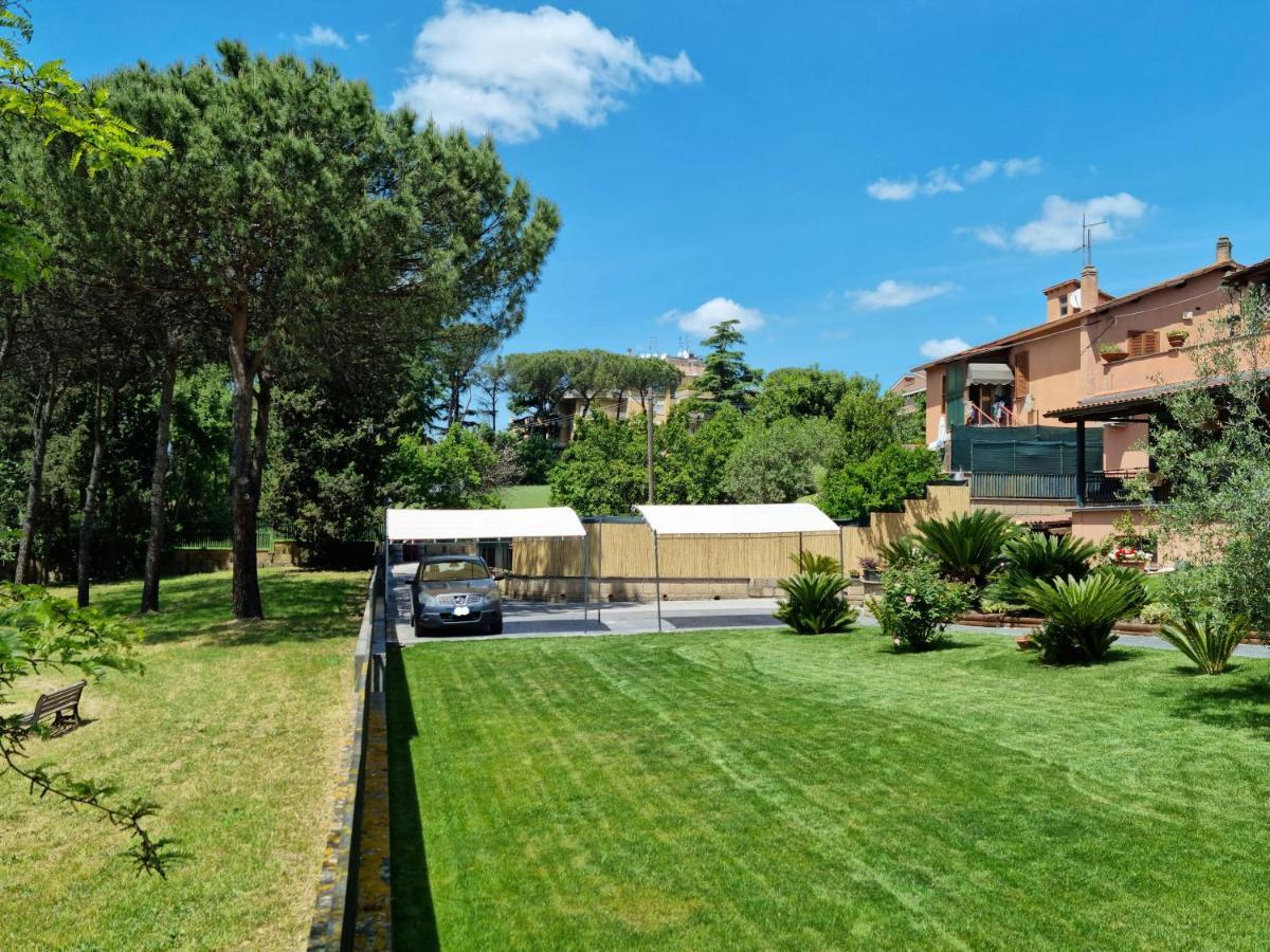 Il Casale Nel Parco Guesthouse Rom Eksteriør billede