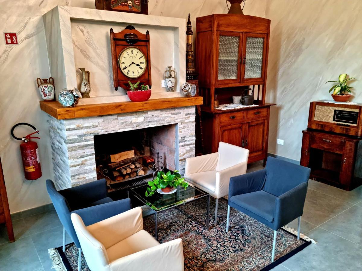 Il Casale Nel Parco Guesthouse Rom Eksteriør billede