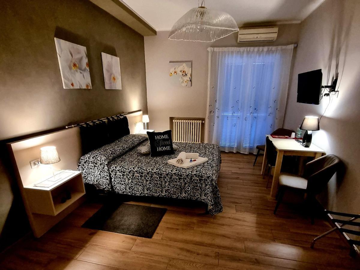 Il Casale Nel Parco Guesthouse Rom Eksteriør billede